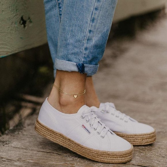 "Ankle Bracelets, Letter- G, 14K Gold Plated Dainty Layered Heart , ELDM22105G - Picture 6 of 8